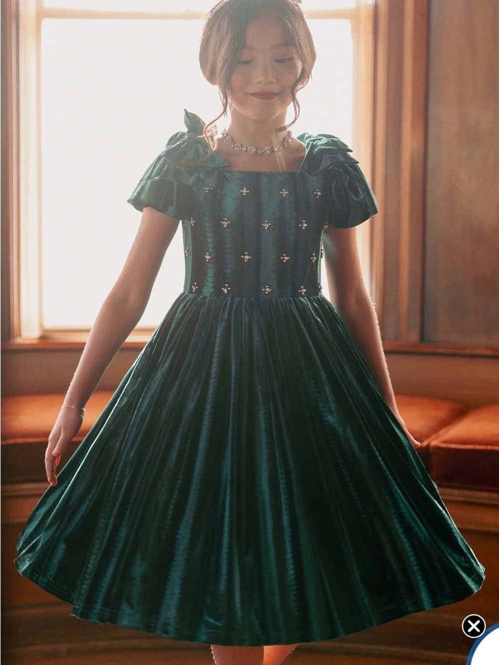 Ivy City Co Mini Tiara Dress - emerald green - Picture 3 of 11